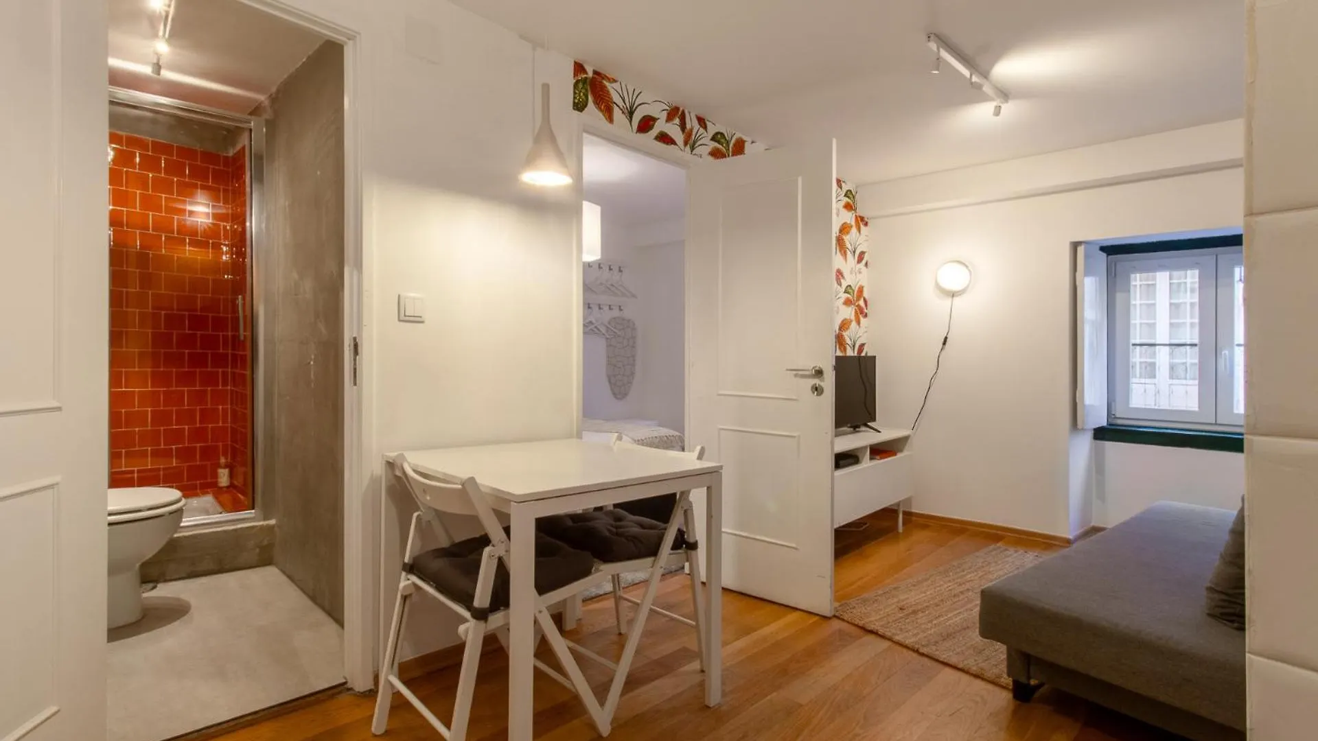 Contemporary Apartment In Chiado 1 Lissabon